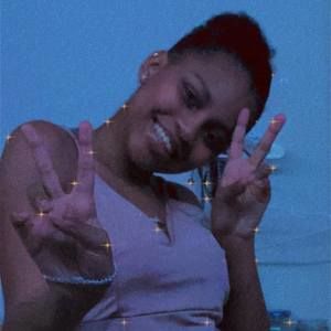 Meet your Posher, De-anna